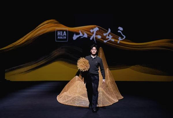 营收超155亿元成为服装大消费头部品牌冰球突破豪华版海澜之家